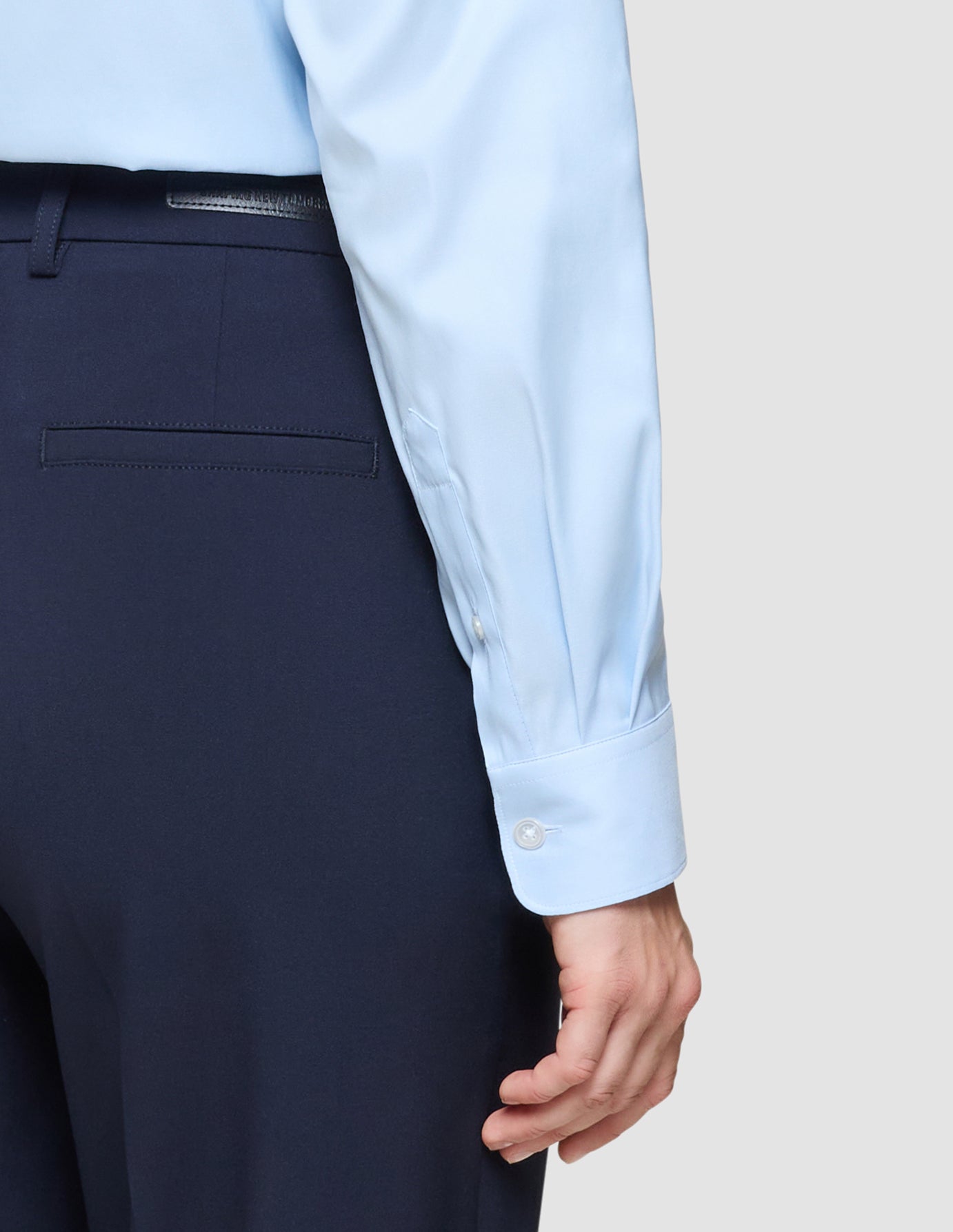 Essential Pants Tapered Midnight Blue